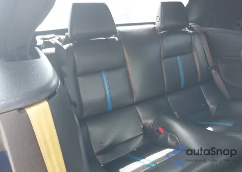 2012 Ford Mustang Gt Premium z USA, uszkodzony, nr VIN 1ZVBP8FF6C5242729